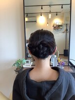 マイアイドゥー(My. i do) 大きめシニヨンスタイル
