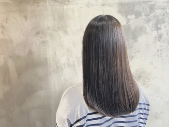 ルッカ(Rucca)の写真/【千里山】話題のTOKIOトリートメントで芯から強く。指通りなめらかで、乾かすだけでまとまる髪へ。