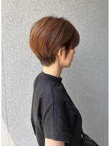 パウダーヘアー(powder hair) 癖毛を活かした大人ショート