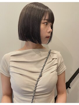 ポーズヘアー 大阪 福島(PAUSE HAIR) ライン感を出したボブ