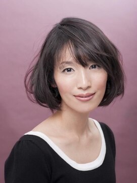 ノーリタ(noLita) 毛先パーマで“重軽感”のあるナチュラルボブ