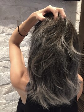 グランツヘアデザイン 四谷(GRANZ hair design) グレーグラデーションカラー