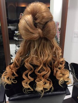 レンガヤシンジインターナショナル(RENGAYA SHINJI INTERNATIONAL) 飾りいらず☆リボンハーフアップ