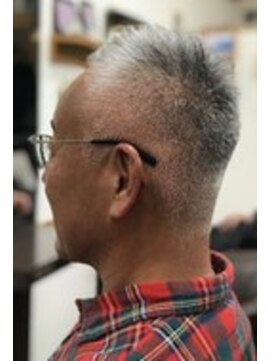 グリーンルーム(green room) グレイカット