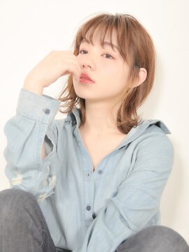 ネオリーブカフ 鶴ヶ峰店(Neolive caff) 耳掛けが良く似合う外ハネミディアム♪