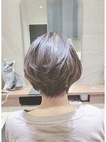 シェル 国分寺(shell)&nbsp;透明感抜群ダークアッシュベースハイライトショートボブ