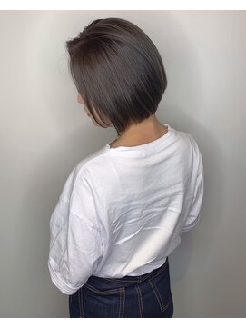 フロート 小阪店(float) アッシュグレー_マロンベージュ Aラインボブ かきあげ