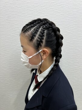 ヘアデザイン ニーチェ(Hair Design ni che) コーンロウ