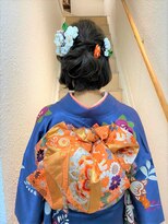 矢島美容室 荻窪店&nbsp;肩につかない長さはハーフアップで下ろしても可愛い。