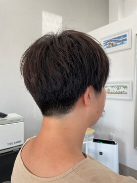 シークレットベースエヌ(Secret Base N) 無造作ショートレイヤー刈り上げツーブロックマッシュ