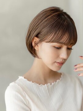 エースハバナ 渋谷(1 HAVANA) 20代30代大人かわいい斜めバンググレージュカラー小顔前髪ボブ