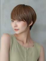 大人可愛い前下がりショートボブ/丸みショート/前髪あり