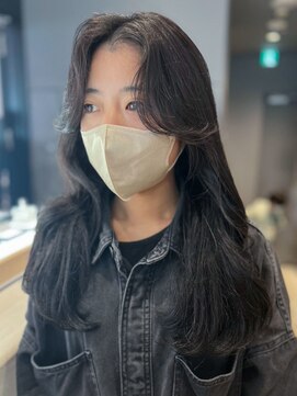 アイティーバイアルバム 藤沢店(IT by ALBUM) ブルーブラックレイヤーカット_斜めバング_ba461621