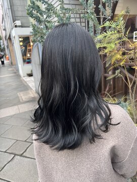 エマ(EMMA) 【EMMA/浜町】ブルーブラック