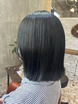 ボタン(botan) olive black