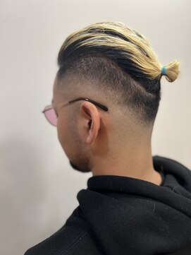 エスフィール 柳生店(S.feel) スキンフェード