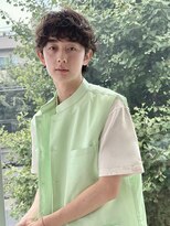 ハーバーズ バイ エムスラッシュ 鎌倉由比ヶ浜(Harbors by M.SLASH)&nbsp;ツイストスパイラルパーマ/くせ毛風/前髪パーマ/鎌倉