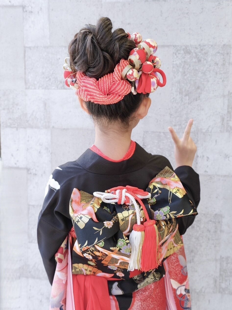 2025年春】七五三 7歳 着物 ヘアセット メイク 着付けのヘア 2025年春】七五三 7歳 着物 ヘアセット メイク 着付けのヘア