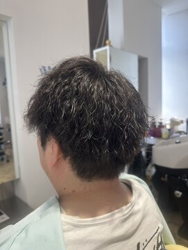 うみと太陽 ツイストスパイラルパーマ