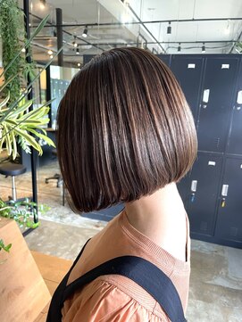 ウード(OUD) ボブ