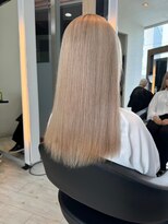 インク サカエ(inq sakae) ブリーチ/ミルクティー/小顔カット