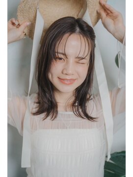 プリマ エメ(PRIMA aimer) 外ハネカジュアルなアレンジ