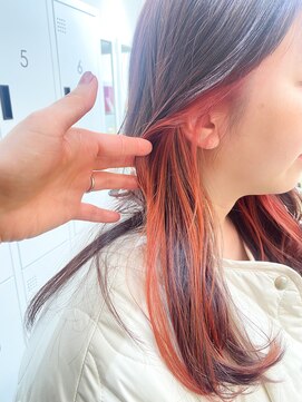 ロビー(LOBBY) 『LOBBY桜井』インナーカラー　サーモンピンク