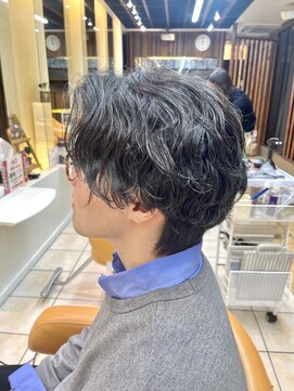 クオリス 上板橋店(QUALIS) ◎冬メンズセンターパート×ルーズパーマで好印象