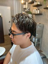 トニコ(toniko)&nbsp;マッシュショート×アップバング×刈り上げ×ツーブロック