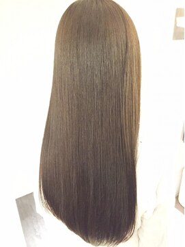 ビグディーサロン(BIGOUDI SALON) 《究極美髪》ツヤ感ストレートロングスタイル