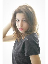 メルクマール(MERKMAL) ミルクティーカラーの大人セミディ