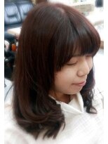 ヴォルケーノ 大きめなカールで 大人髪