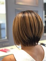 リベルテ(Liberte)&nbsp;ハイグラデーション×前下がりボブ