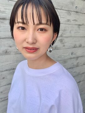 ヘア アンド メイク アートレス(Hair and Make Art less) 丸みショート