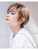 ピズム(PISM)&nbsp;耳かけカジュアルイメチェンショート/フォギーベージュ