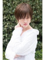 メゾンバイハバナ(maison by HAVANA)&nbsp;大人かわいいフェザーバングカーキグレージュミディアムウルフ