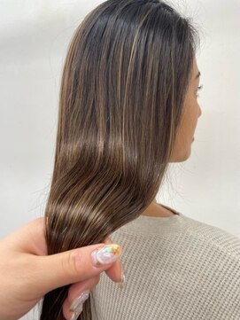 シシ(sisi) 髪質改善カラーエステ