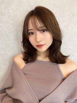 ルームバイシー 新宿(Loom. by Sea) 大人ガーリー×ダークアッシュ[似合わせカット/ミディアム]