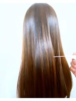 イニット 奈良新大宮(init.)&nbsp;カット＋艶カラー+髪質改善トリートメント