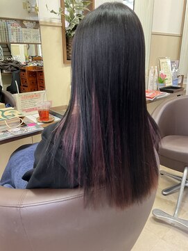 コアフィールフィス(COIFFURE fils) 【見附今町】M3Dストレートブリーチオンカラー　インナーカラー