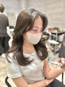 アンダーバーホワイト(_WHITE) 中学生レイヤースタイル