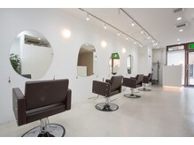 アグ ヘアー カドル 大曽根店(Agu hair cuddle)