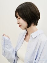 フラッフィー(Fluffy) ★美シルエットショートボブ