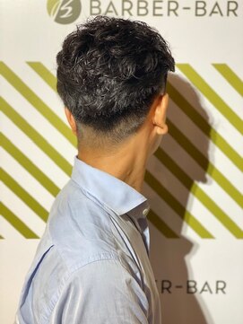 バーバーバー 四谷(BARBER-BAR) ビジネス爽やかツーブロックニュアンスパーマスタイル