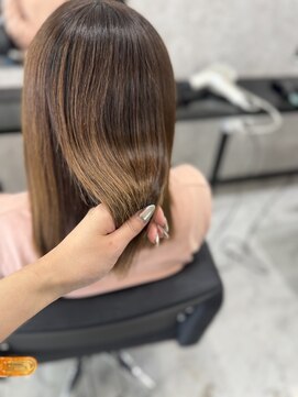 アンダーバー(UNDRvr) 美髪 縮毛矯正 MARIA