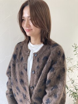 ユニ(uni.) フェイスレイヤー