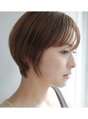 大人可愛い/ショートボブ/白髪ぼかしカラー/ハンサムショート