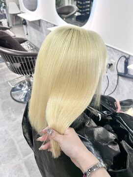 アフィナー 新宿(Afinar) 抜きっぱなしブロンド