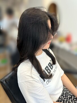 ジュノヘアージャパン 表参道(JUNO HAIR JAPAN) 黒髪/クラゲヘアー/オリーブグレー/小顔/ココアベージュ/渋谷