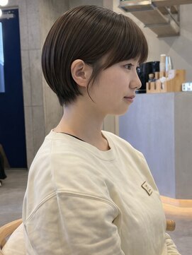 イミ(imi) 大人ボブ/ダークグレー/髪質改善/白髪ぼかし/ショートカット登戸